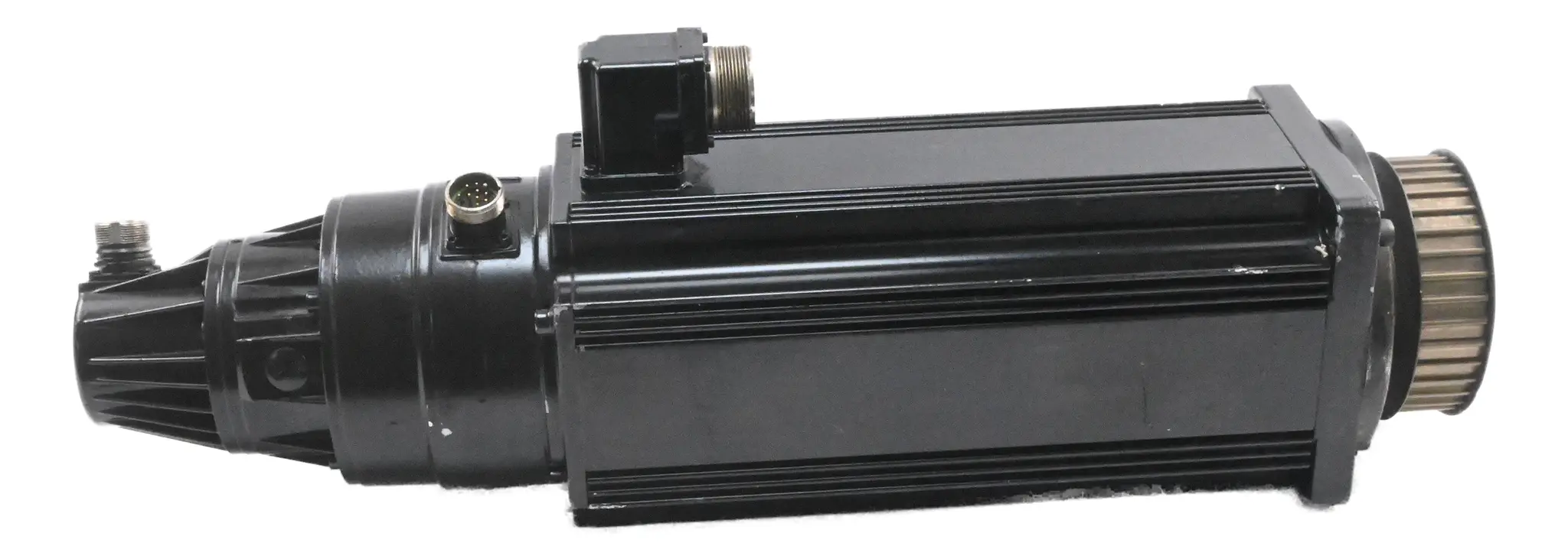 Produktfoto 1 von Indramat Permanent Magnet Motor MAC090C-0-GD-4-C/110-A-1/WI524LV/S005 ( 248059 )