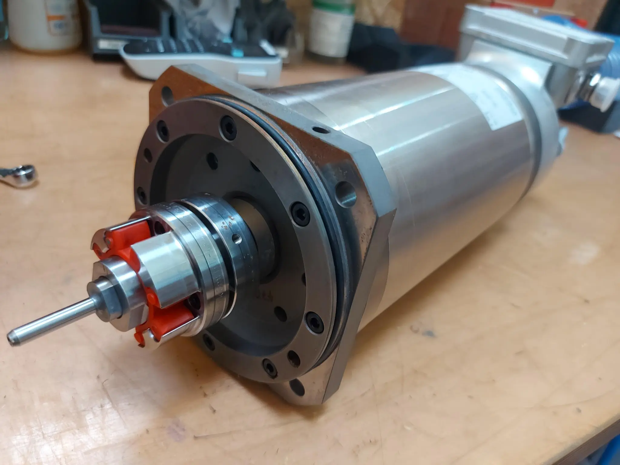 Produktfoto 1 von Chiron Hauptspindelmotor HVM132-F-2-4.5/27-4K10