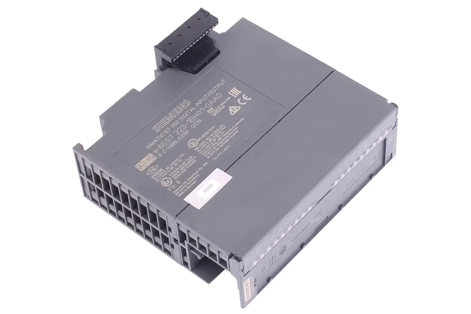Produktfoto 1 von 6ES7323-1BH01-0AA0