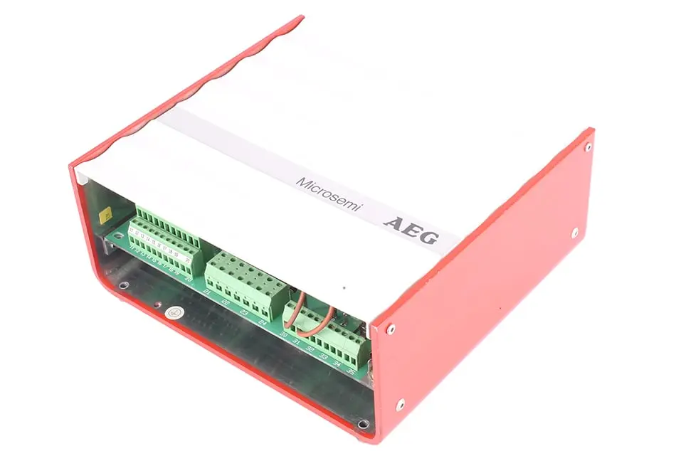 Produktfoto 1 von MICROSEMI 380(220)/15