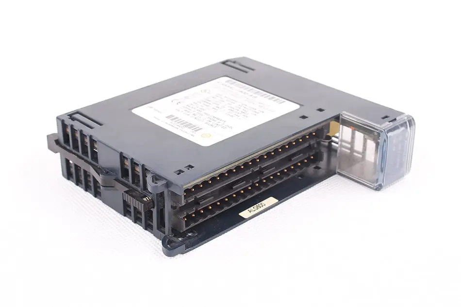 Produktfoto 1 von IC695ALG600-AB