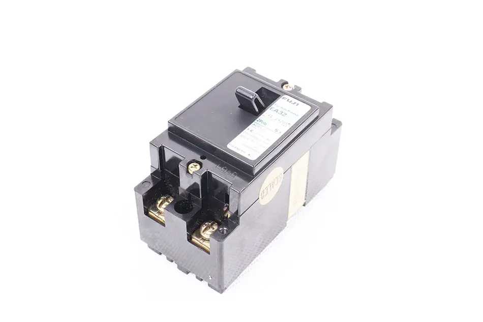 EA32 5A