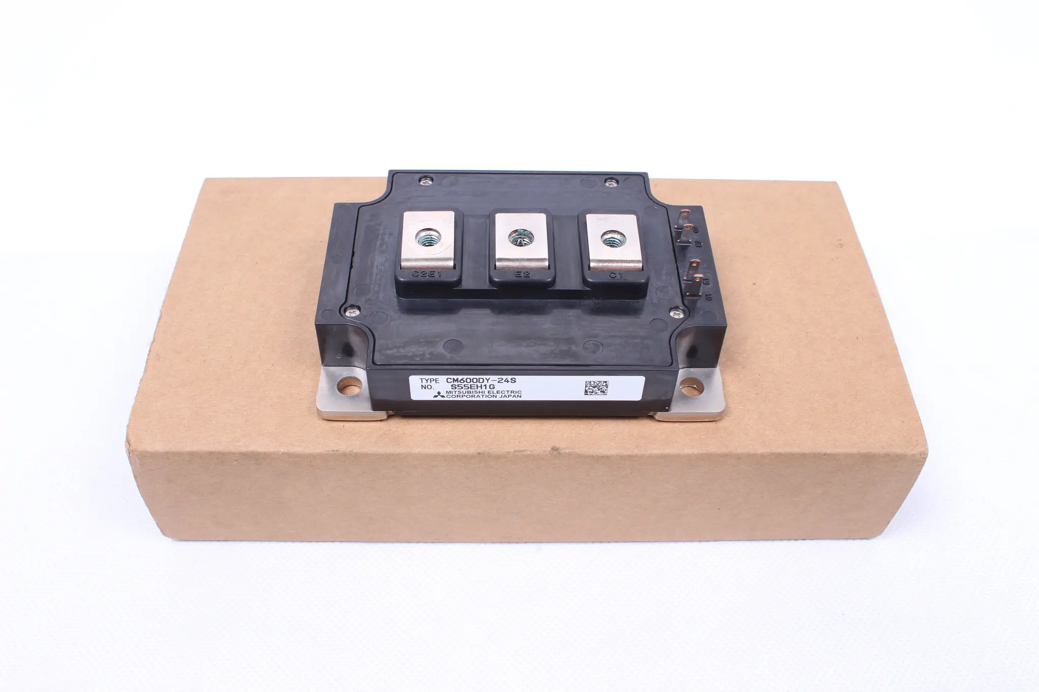 Produktfoto 1 von CM600DY-24S