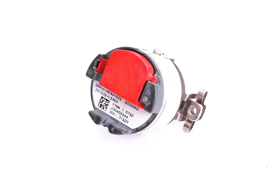 SKM36-HFA0-S01