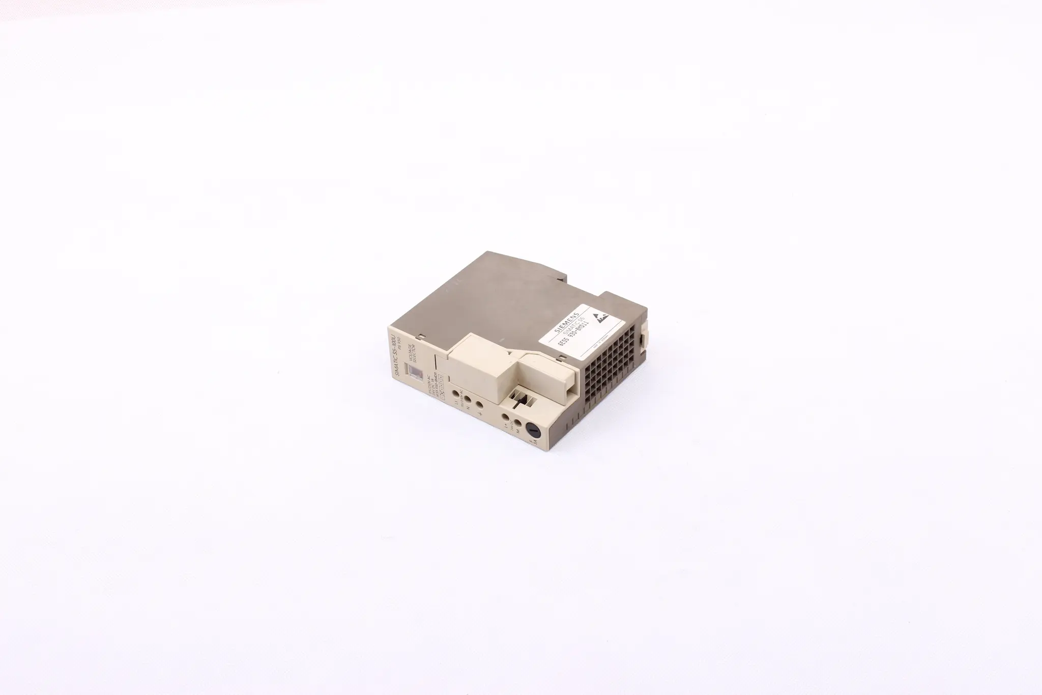 Produktfoto 1 von 6ES5930-8MD11
