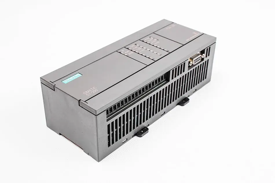Produktfoto 1 von 6ES7210-8XX00-6AA0