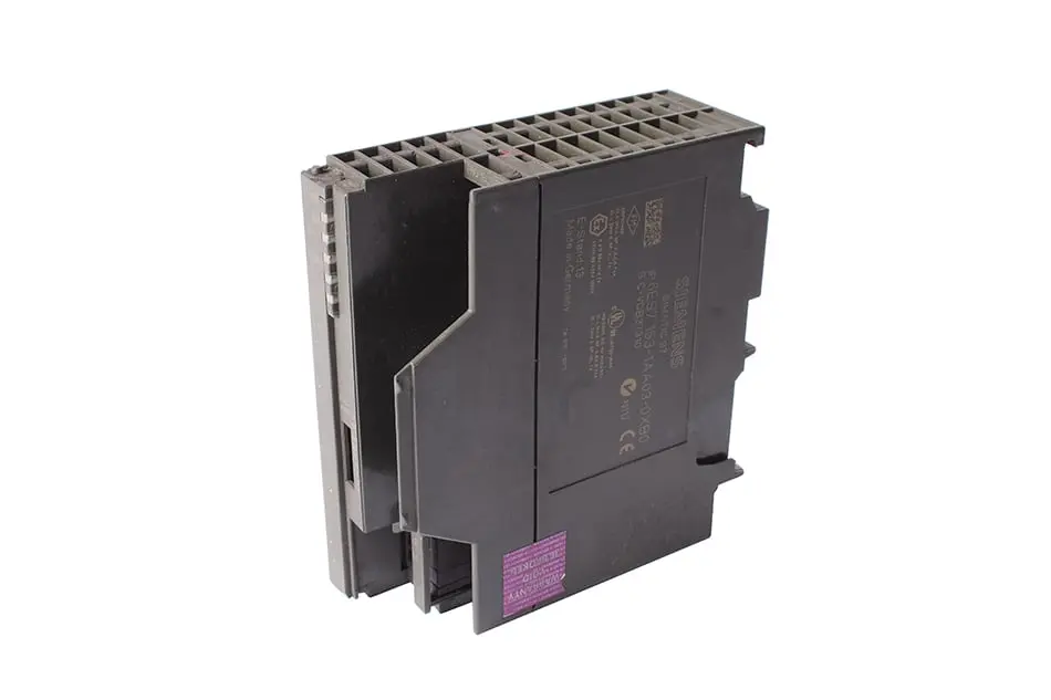 Produktfoto 1 von 6ES7153-1AA03-0XB0