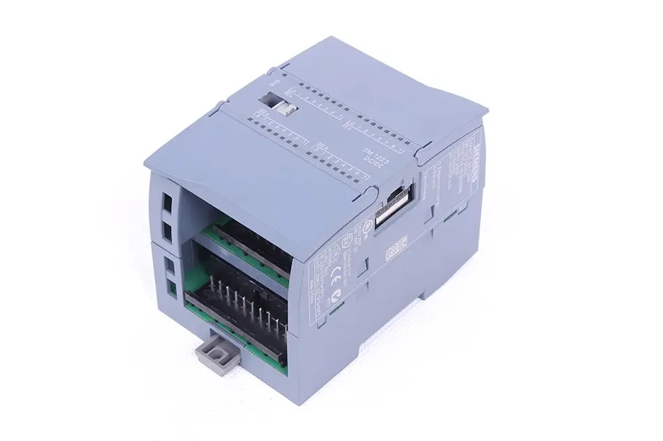 Produktfoto 1 von 6ES7223-1BL30-0XB0