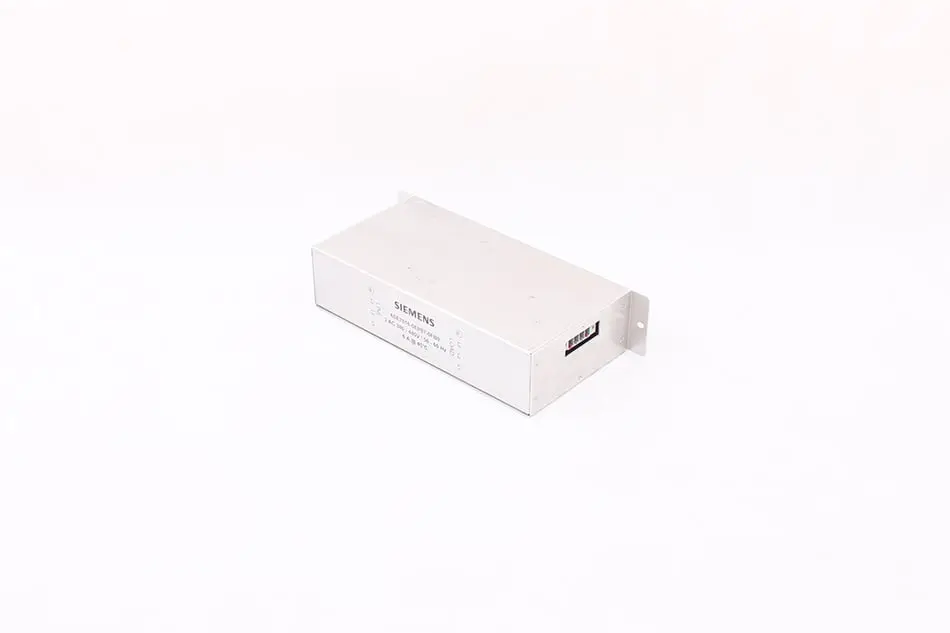 Produktfoto 1 von 6SE7016-0EP87-0FB0