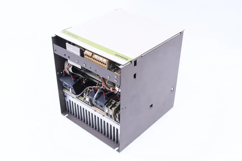 Produktfoto 1 von 6RA2125-6DV66-0