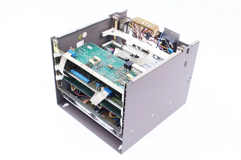 Produktfoto 1 von 6RA2120-6DV66-0