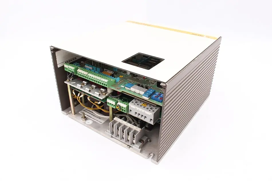 Produktfoto 1 von 6RA2218-6DV62-0