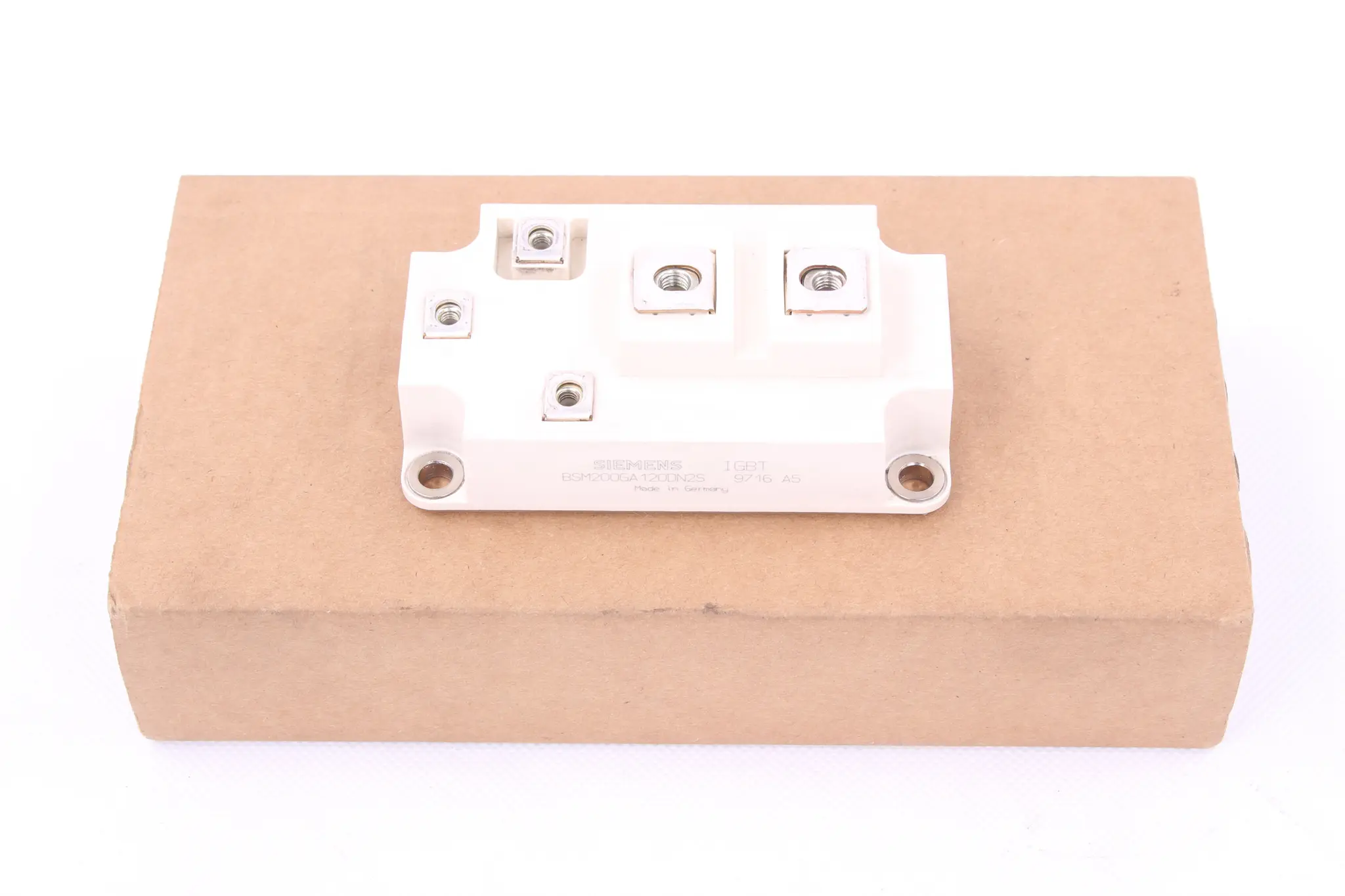 Produktfoto 1 von BSM200GA120DN2S