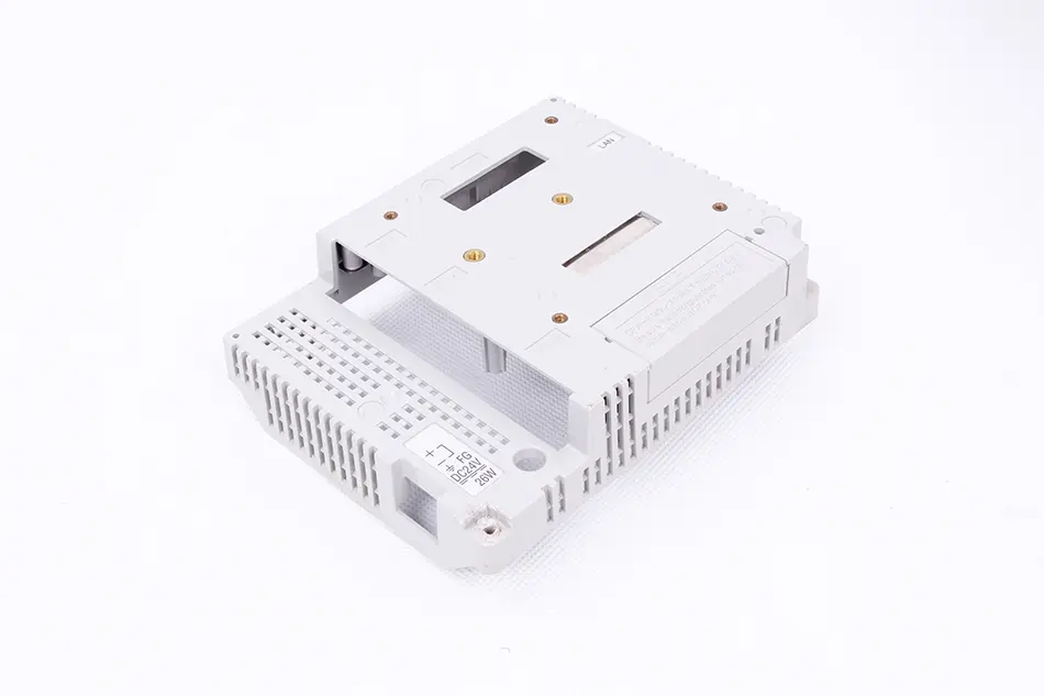 AGP3300-T1-D24 COVER