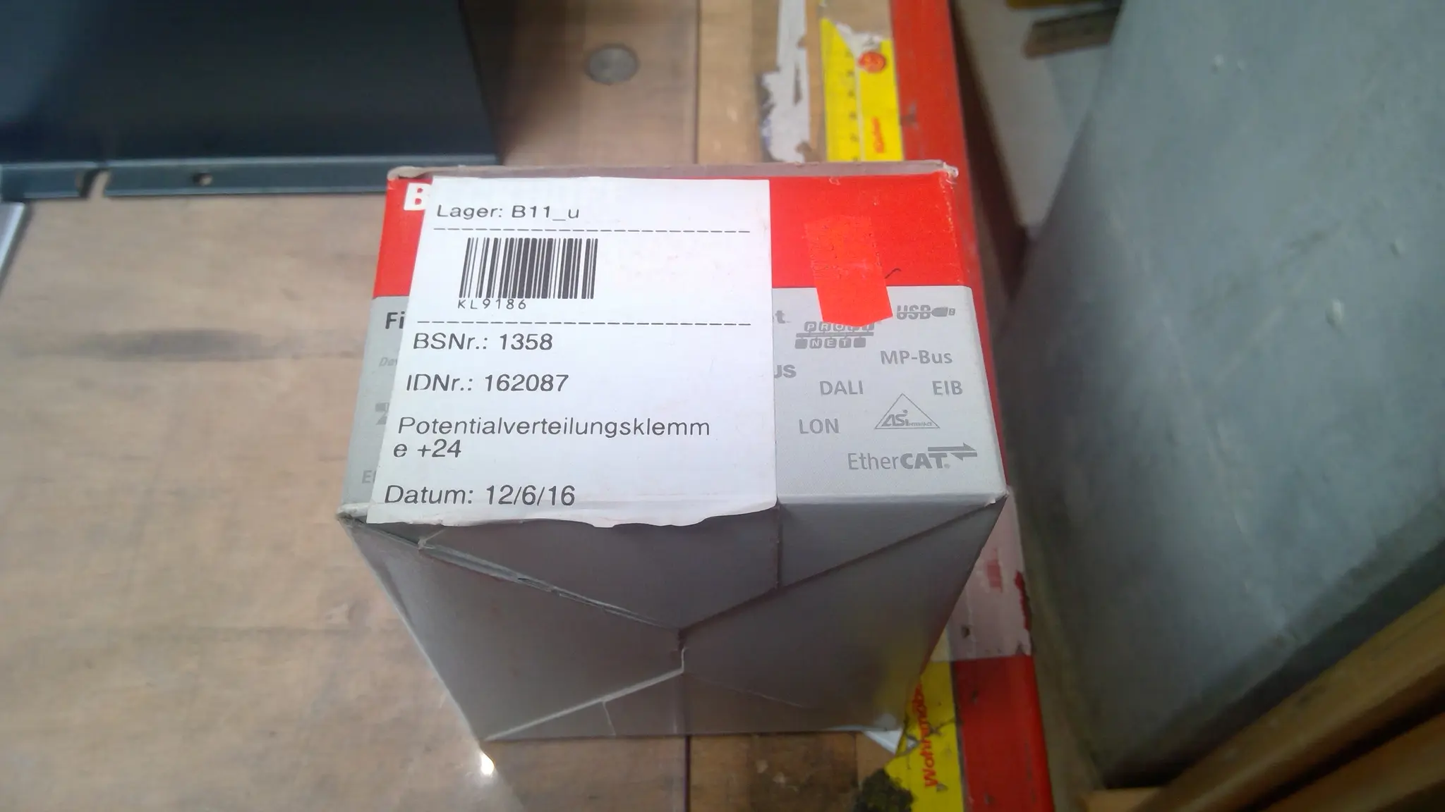 Produktfoto 1 von Potentialverteilungsklemme +24