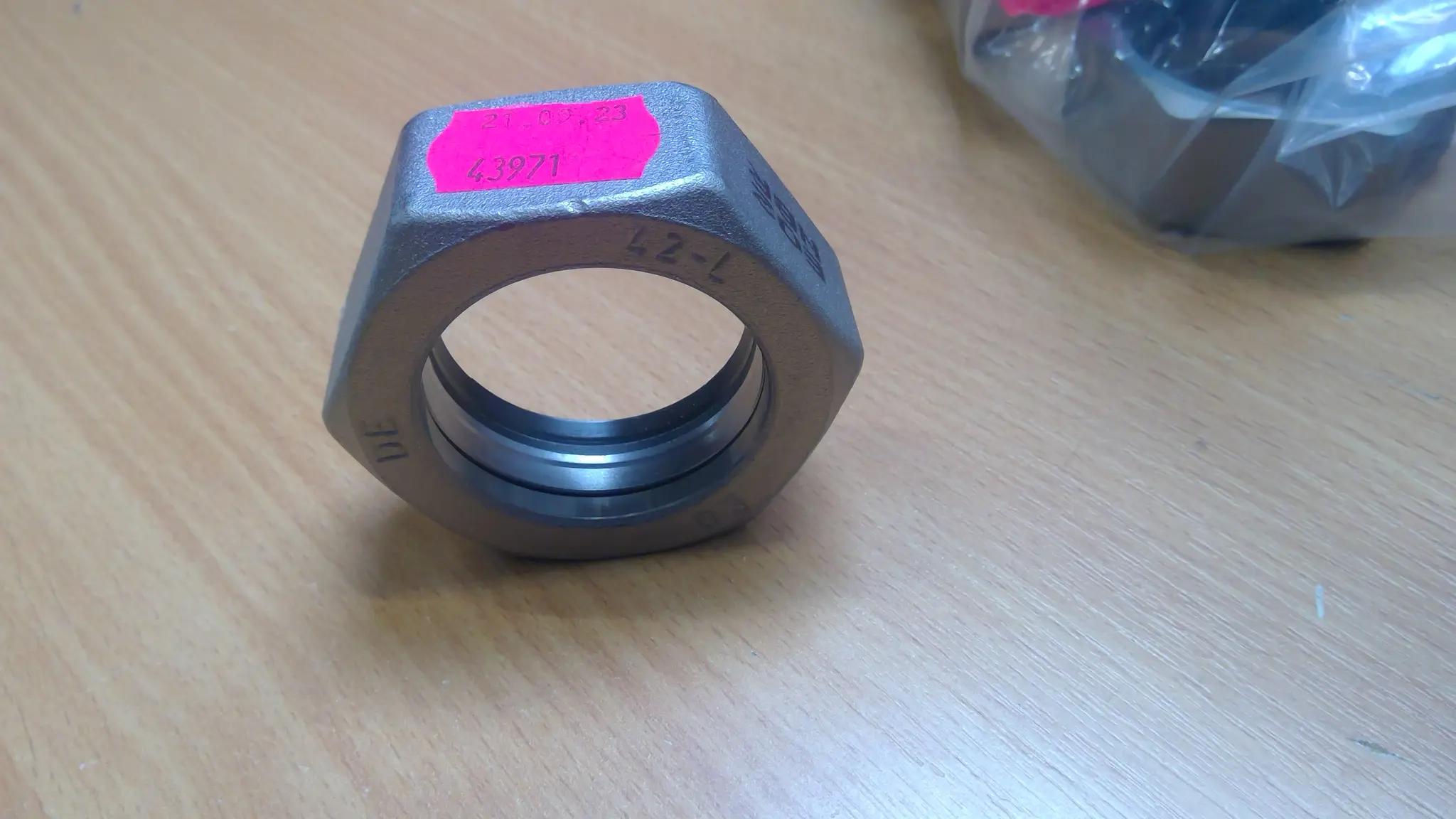VS-HY*FM*42*L*CF*250
