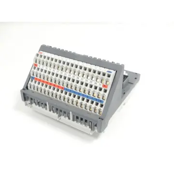 Produktfoto 1 von ABB TU504 S500 Terminal Module 1SVP426372R1000 32x24V DC SN 73982