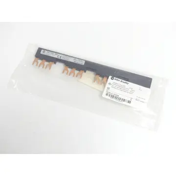 Produktfoto 1 von Allen Bradley 140A-C-W544 Kompaktsammelschiene 54 mm Series A - ungebraucht! -