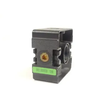 Produktfoto 1 von Bosch 0821300930 Druckluft Wartungseinheit 590