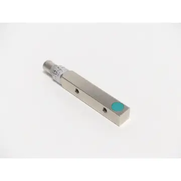 Produktfoto 1 von Baumer electric IFF 08.26.35/L1/S8/L Induktiver Sensor