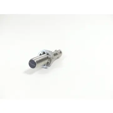 Produktfoto 1 von Balluff BES 00P7 1646 CN Induktiver Sensor