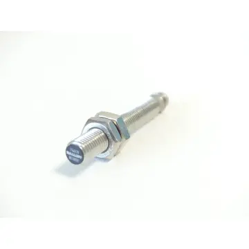Produktfoto 1 von Balluff BES003C Inductive Sensor 1540CN