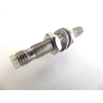 Produktfoto 1 von Balluff BES01AU 1650CN Induktiver Standardsensor mit 2 Muttern