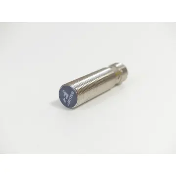 Produktfoto 1 von Balluff BES01PZ Induktiver Sensor F1 1648HU ohne Mutter