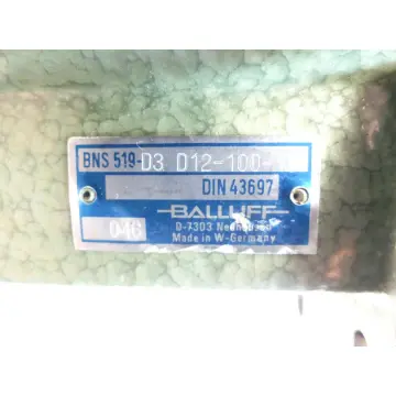 Produktfoto 1 von Balluff BNS 519-D3 D12-100-10 3 Nocken Reihenpositionsschalter DIN 43697