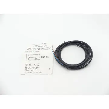 Produktfoto 1 von beta Sensorik IO, 8B-4A-PS6K-S Induktiver Näherungsschalter -ungebraucht-