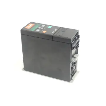 Produktfoto 1 von Danfoss VLT2805PT4B20SBR1DBF00A00 Frequenzumrichter SN:021316G153