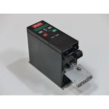 Produktfoto 1 von Danfoss VLT2807PT4B20SBR1DBF00A00C1 Frequenzumrichter