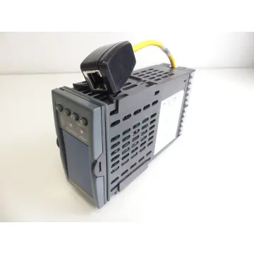 Produktfoto 1 von Eurotherm 3508 Temperaturregler SN: FC1848002441 mit Netzwerkkabel