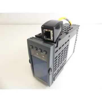 Produktfoto 1 von Eurotherm 3508 Temperaturregler SN: FC1848002503 mit Netzwerkkabel