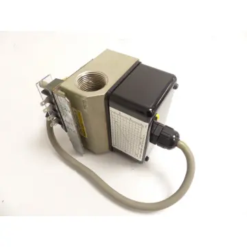 Produktfoto 1 von Fanuc A91L-0001-0151 / B Laserdurchlussschalter mit Atsuryu SN: 904