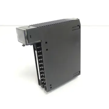 Produktfoto 1 von Fanuc IC693MDL645F Input Modul 24VDC 16PT 9858639 420 + 1x Halterung gebrochen