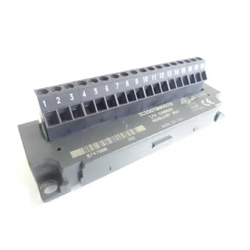 Produktfoto 1 von Fanuc IC200TBM002B I/0 Trägerhilfsbox Seriennummer: 8747688