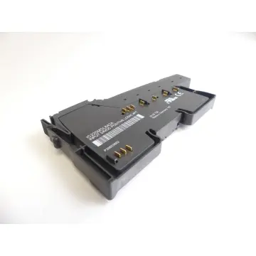 Produktfoto 1 von Fanuc IC220MDL642A Input Positive Logic 28 55 758 SN: P26603892 - ungebr.! -