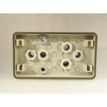 Produktfoto 1 von Klöckner Moeller FL3-1 Isolierstoff - Flansch mit Kabelverschraubung - ungebraucht -