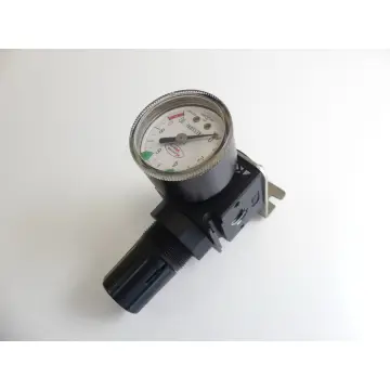 Produktfoto 1 von Kuroda R35 Druckregelventil mit Manometer