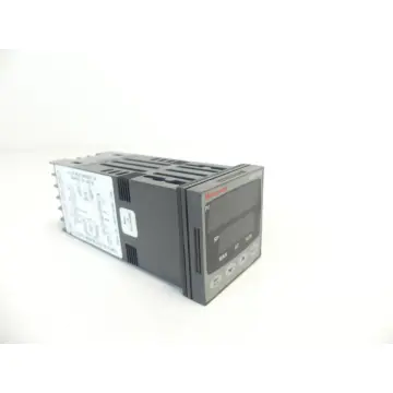 Produktfoto 1 von Honeywell UDC1200 Universalregler DC120 211101200 SN: 1049 568113 010 002