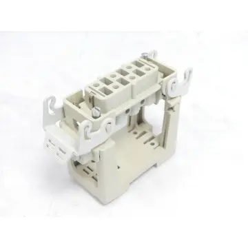 Produktfoto 1 von ilme CPF 06 Buchseneinsatz 35A 400/690V 6kV + COB 16 BC Halterung