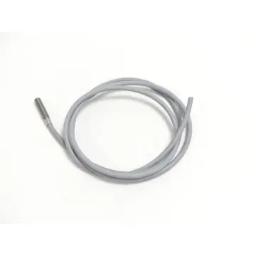 Produktfoto 1 von ipf IB050106, 10…30VDC, 200ma, SN:1,5mm Näherungssensor L= 850 mm