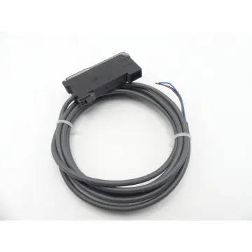 Produktfoto 1 von Omron E3X-DA11-N Lichtwellenleitersensor / LWL Kabellänge 1900 mm -ungebr.-