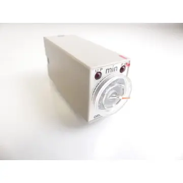Produktfoto 1 von Omron H3Y-2 / 24VDC / 5A / 250VAC Wiederstand Timer Zeitrelais
