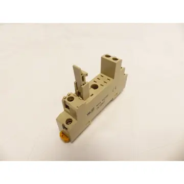 Produktfoto 1 von Omron P2RF-08-E 0618W3 Relais Sockel 5A 250V
