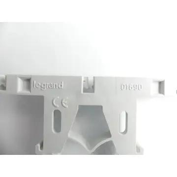 Produktfoto 1 von Lagrand 01690 Isolierträger VPE: 2 Stück