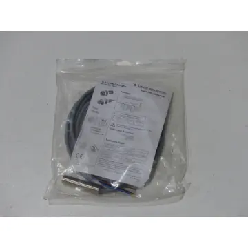 Produktfoto 1 von Leuze IS 212 MM/4NO-4E0 Induktiver Sensor > ungebraucht! <