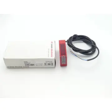 Produktfoto 1 von Leuze PRK46C.D/4P Reflex-Lichtschranke 50127025 SN: 70003317157 -ungebr.-