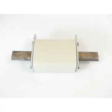 Produktfoto 1 von Lindner Vollschutz NH 0 35A 8000.0357 - ungebraucht! -